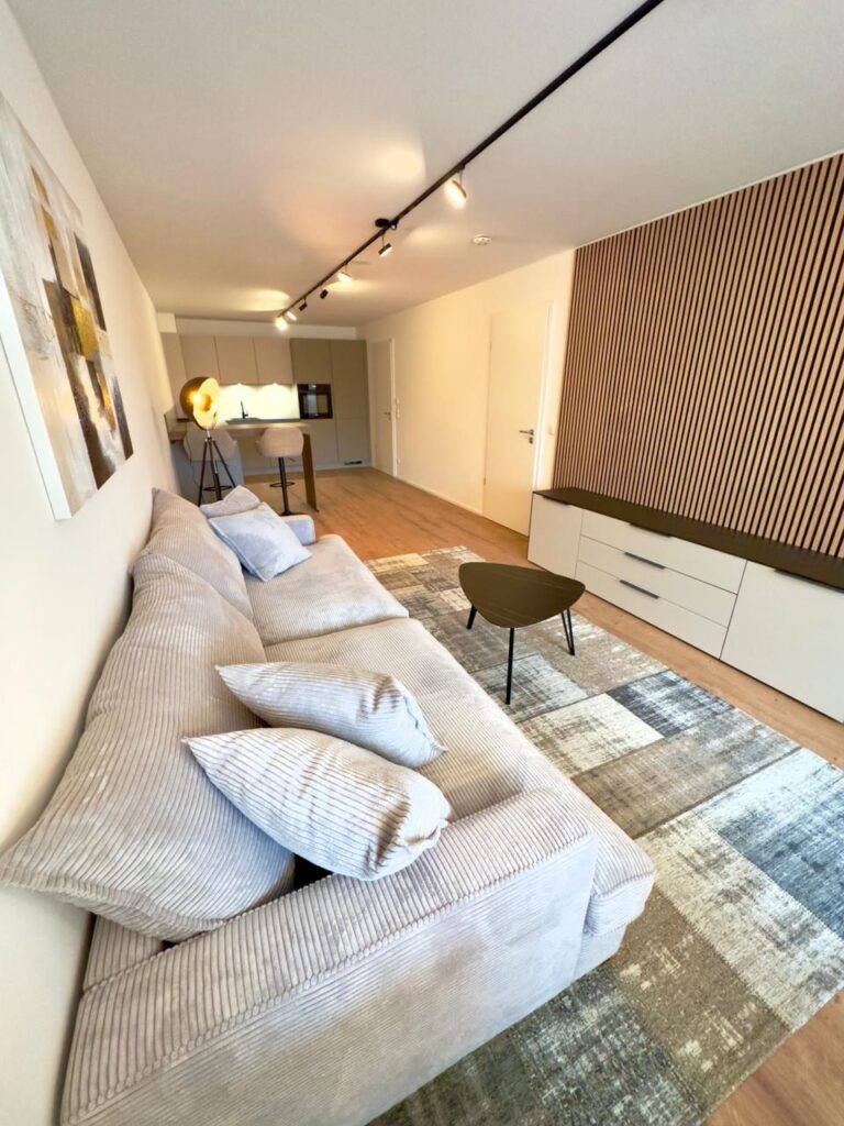 dynastie flat