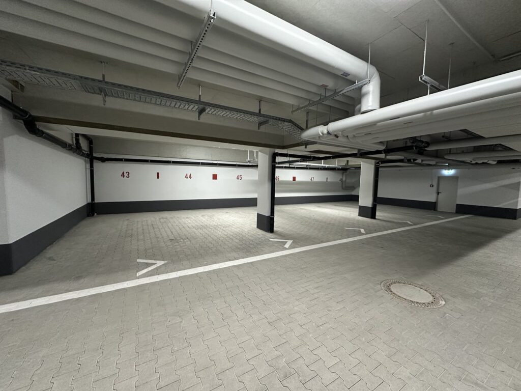 dynastie parking